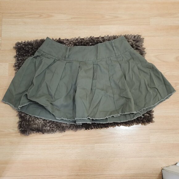 Hot Topic skirt - Picture 3 of 3